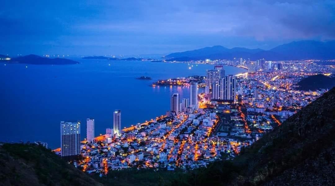 Khach San Flower Sky Nha Trang Kültér fotó